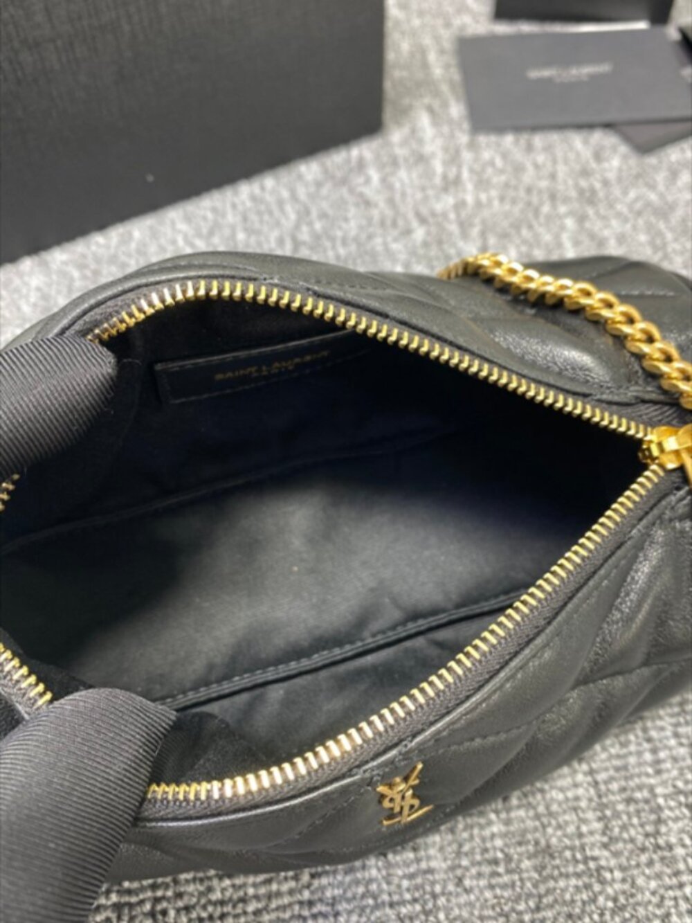 Yves Saint Laurent Black Bag - Picture 5 of 5